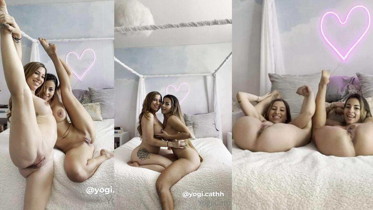 yogi.cath and Mel Lesbian Scene 02