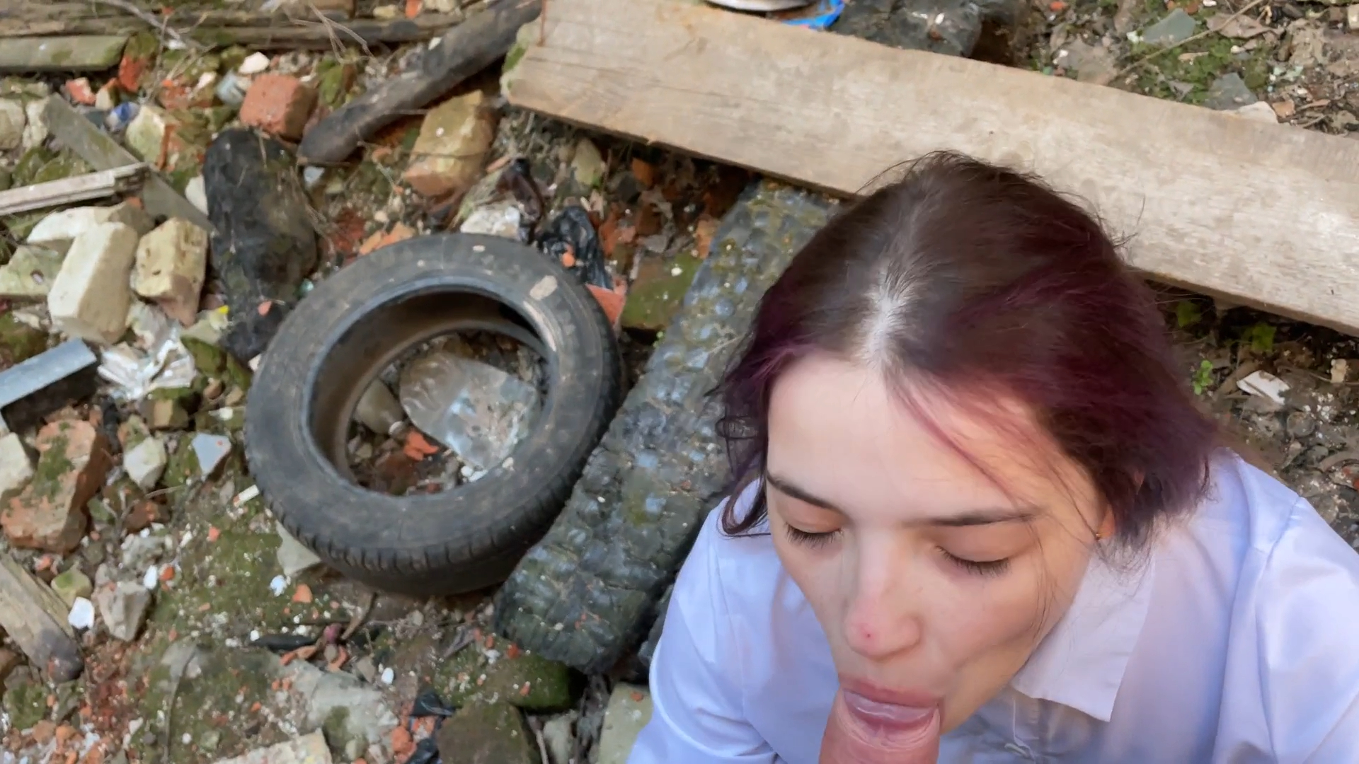 LewisHarrell – Fucked a friend’s girlfriend in an abandoned building while we were waiting for him