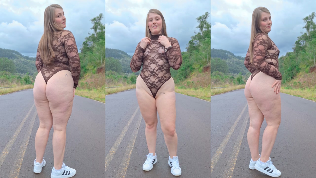 Casadinha Exibicionista – (29)