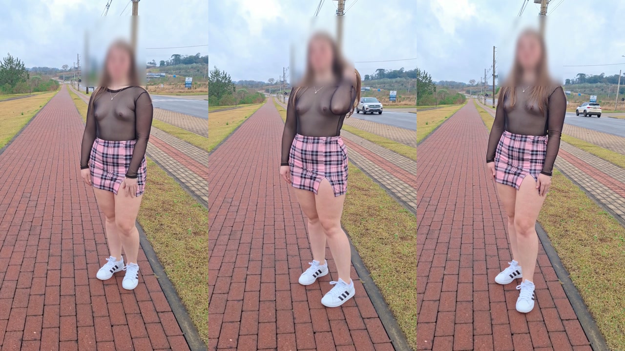 Casadinha Exibicionista – (60)